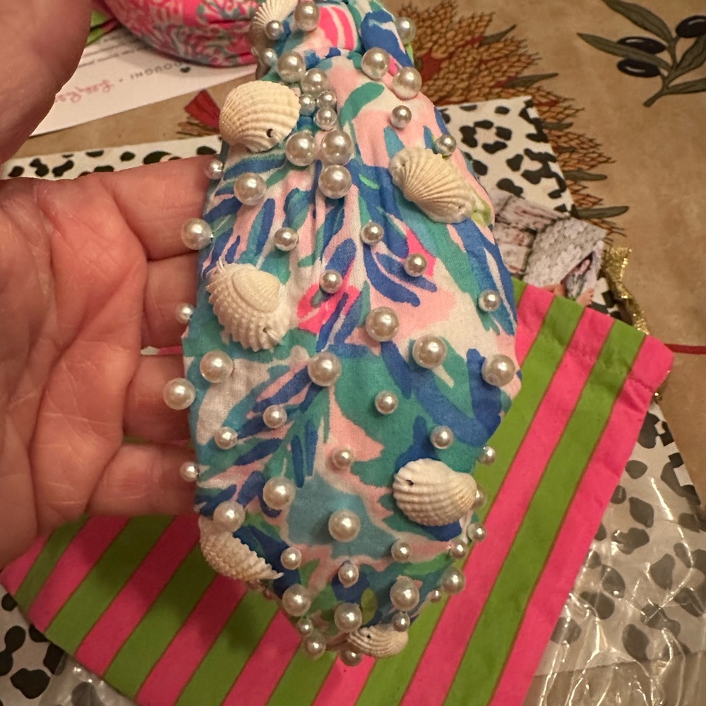 LELE SADOUGHI LILLY PULITZER CABANA COCKTAIL PEARL AND SHELL KNOTTED HEADBAND